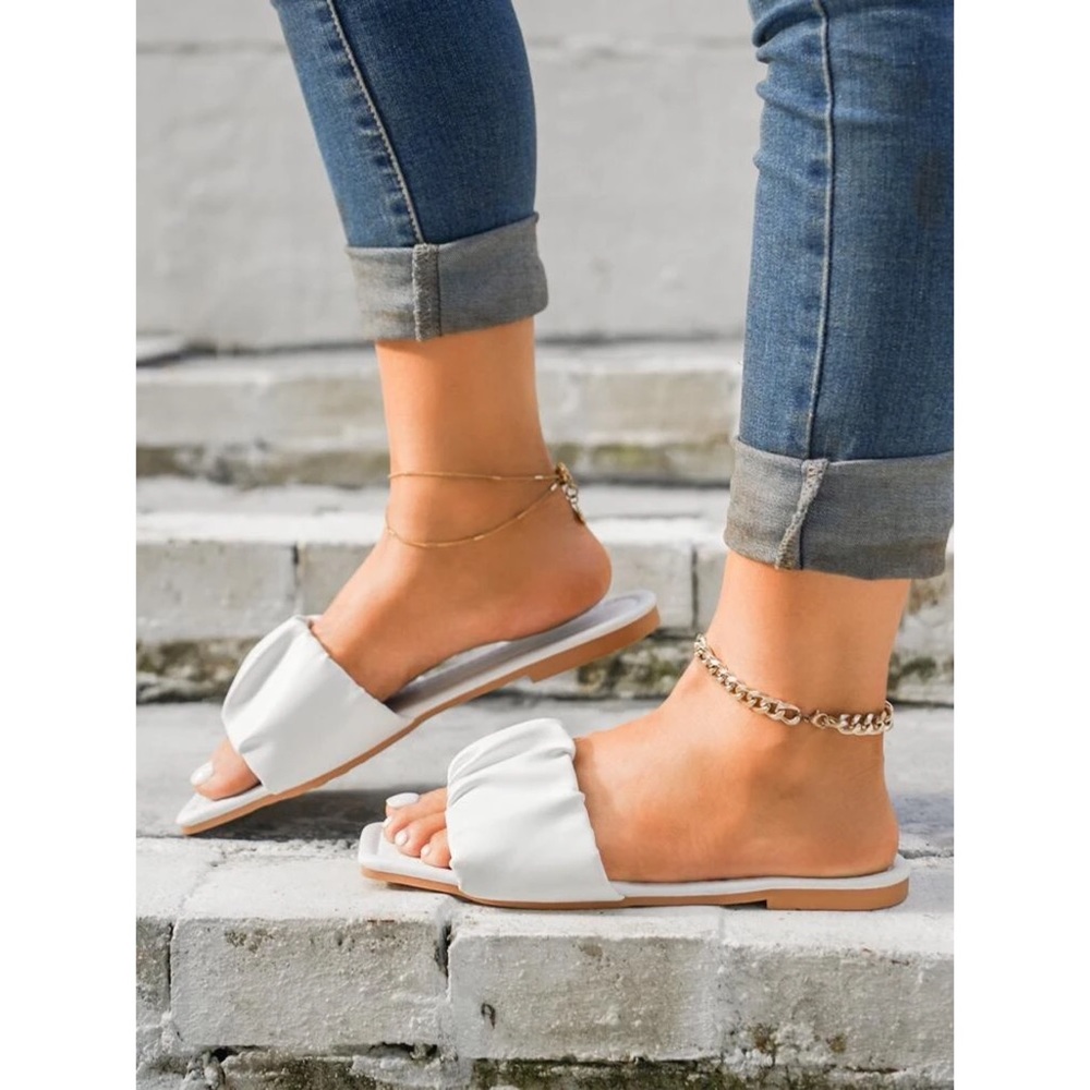 Minimalist Ruched Design Slide Sandals - Picture 7 of 8